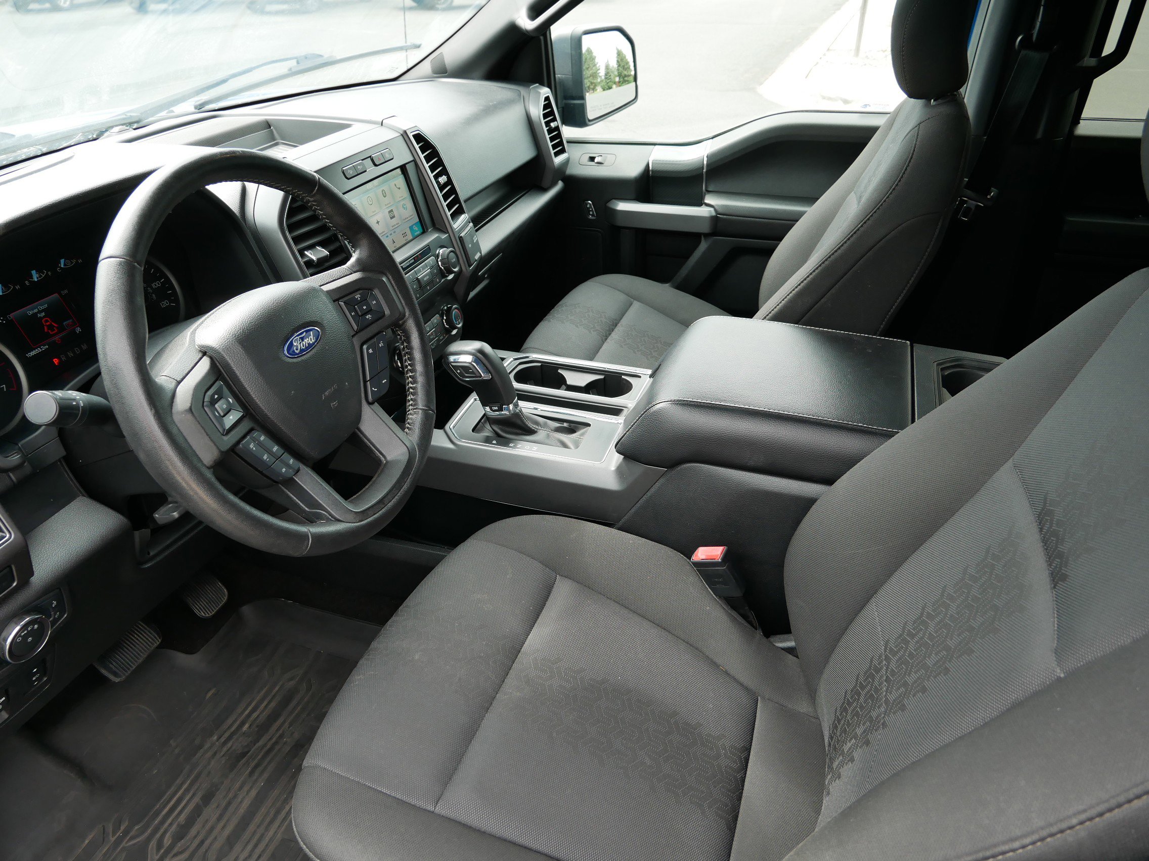 2019 Ford F-150 XLT photo 10