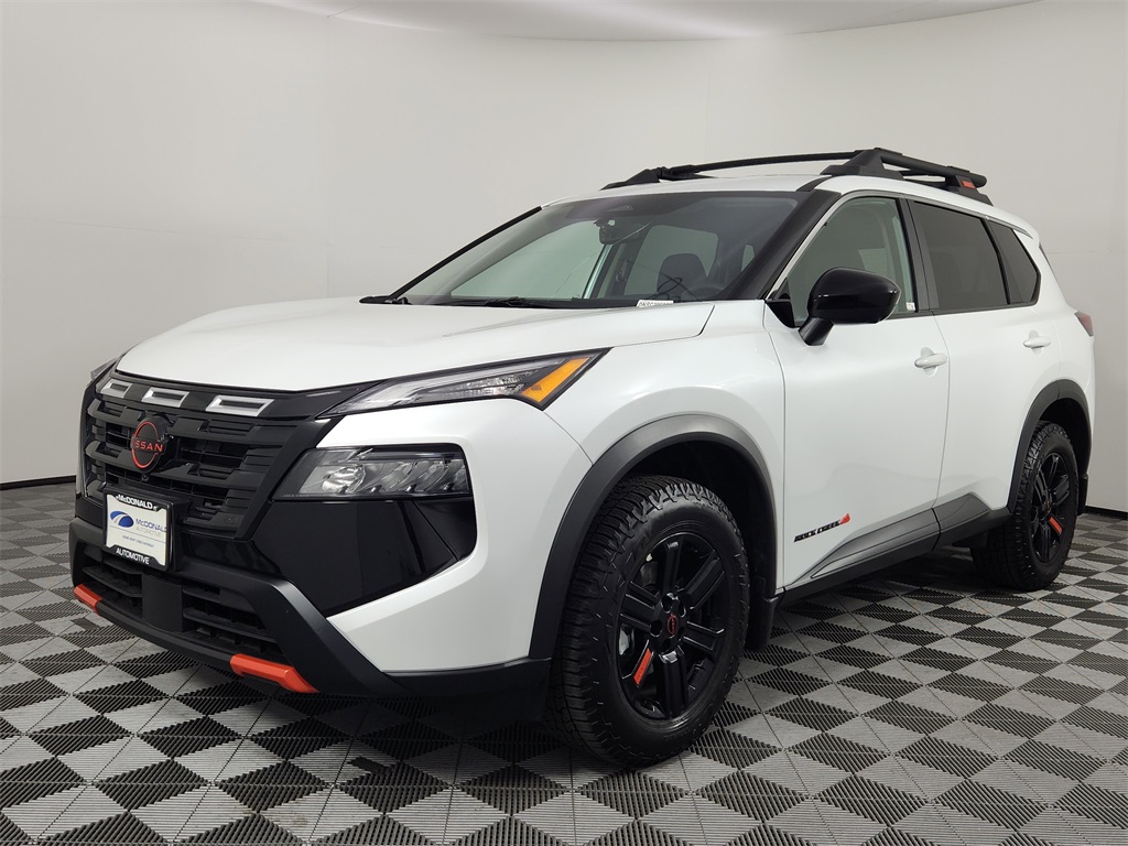2025 Nissan Rogue Rock Creek's photo