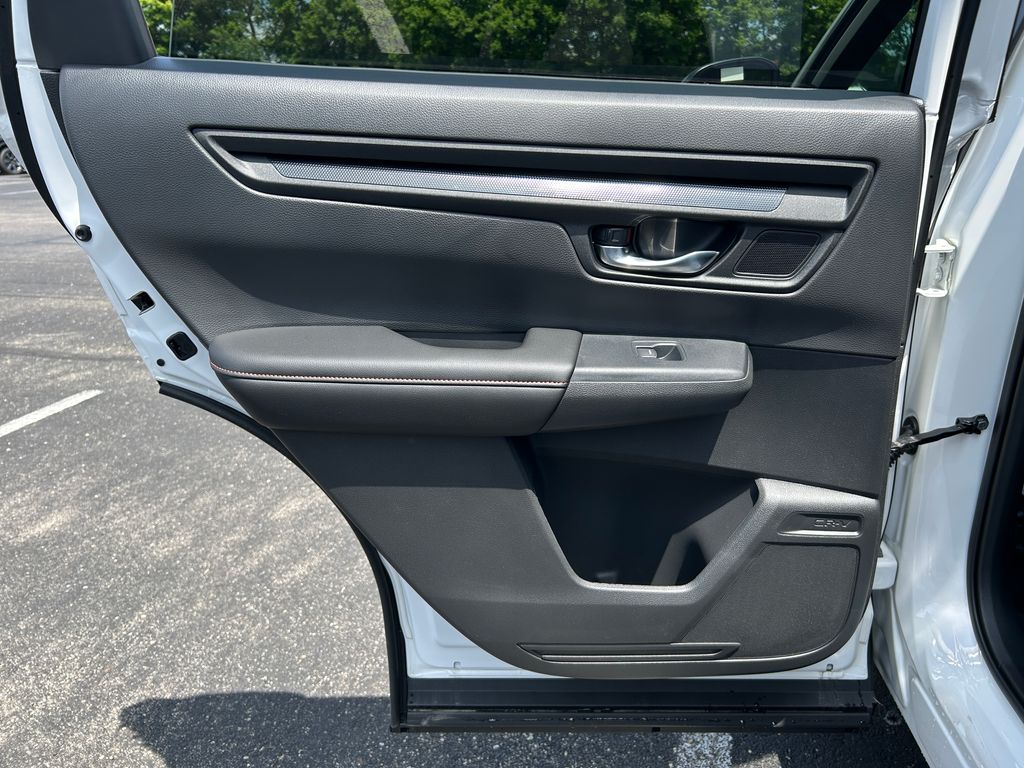 2026 Honda CR-V Hybrid photo 17