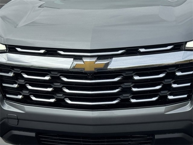 2026 Chevrolet Equinox LT photo 3