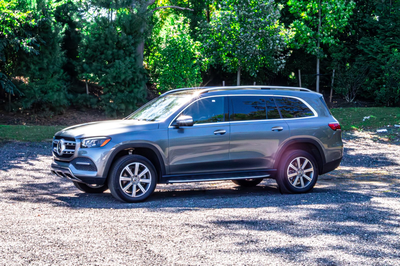 2021 Mercedes Benz GLS 450 4MATIC photo 2
