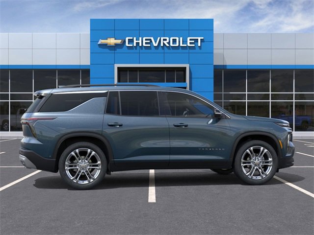 2025 Chevrolet Traverse photo 5