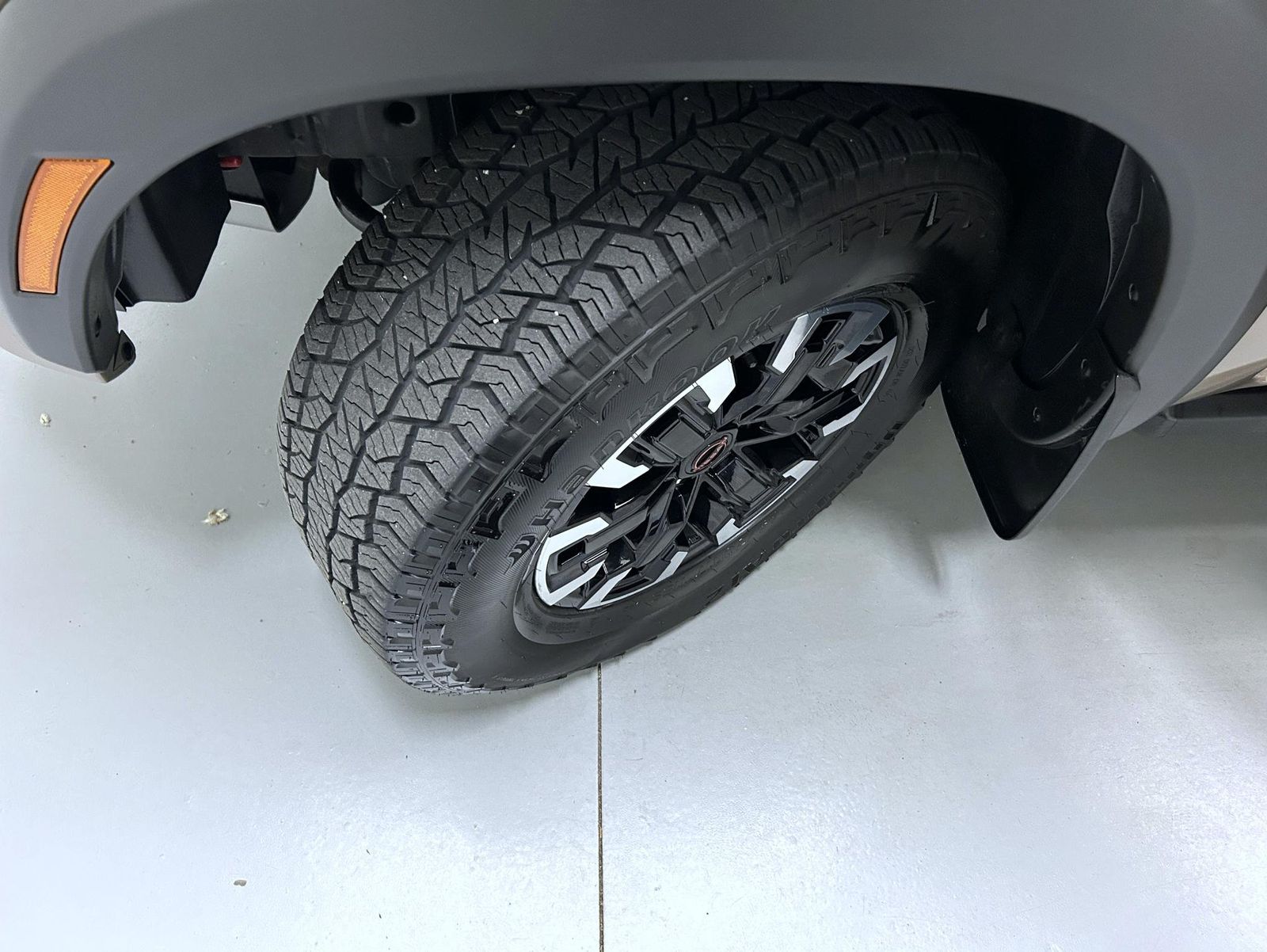 2023 Nissan Frontier PRO-4X photo 23