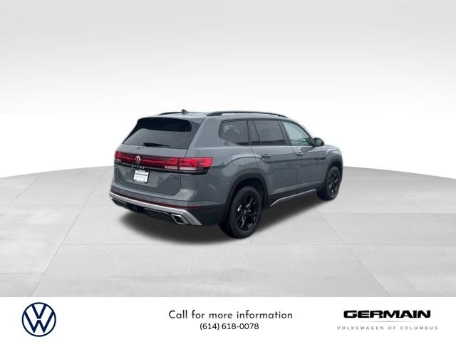2025 Volkswagen Atlas Peak Edition SE photo 4