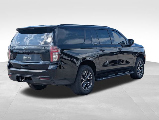 2023 Chevrolet Suburban Z71 photo 4