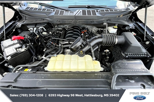 2023 Ford F-150 XLT photo 2