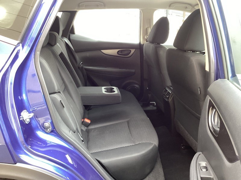 2022 Nissan Rogue Sport S photo 14