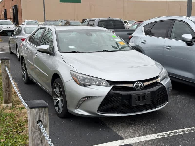 2016 Toyota Camry XSE
