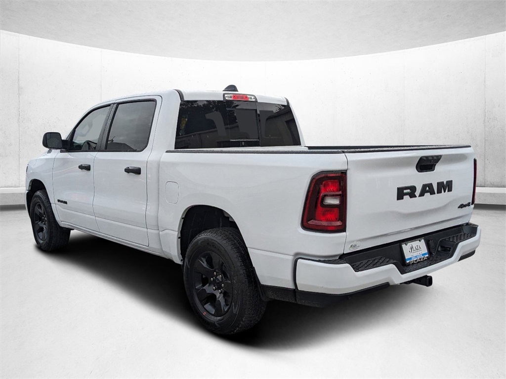 2025 Ram 1500 Tradesman photo 3