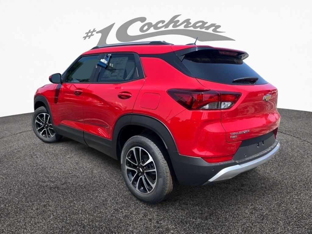 2026 Chevrolet Trailblazer LT photo 4
