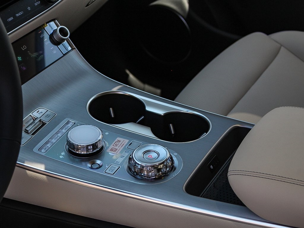 2026 Genesis GV70 2.5T Select photo 20