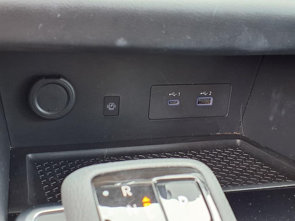 2023 Nissan Pathfinder SL photo 13