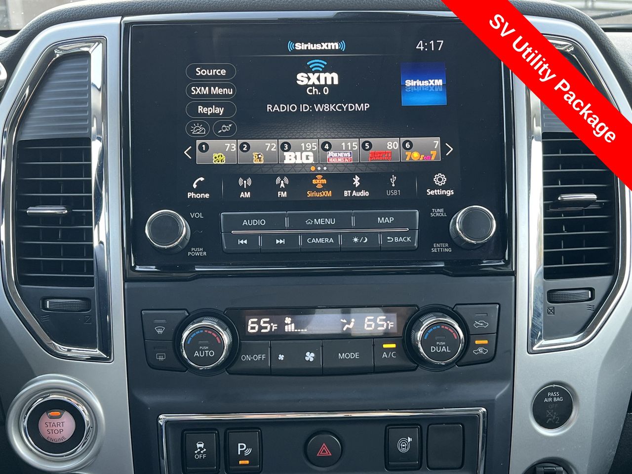 2021 Nissan Titan SV photo 3