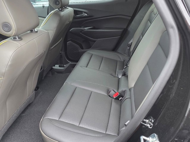2025 Chevrolet Trax ACTIV photo 10