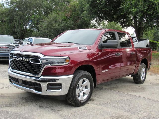 2025 Ram 1500 Tradesman photo 3