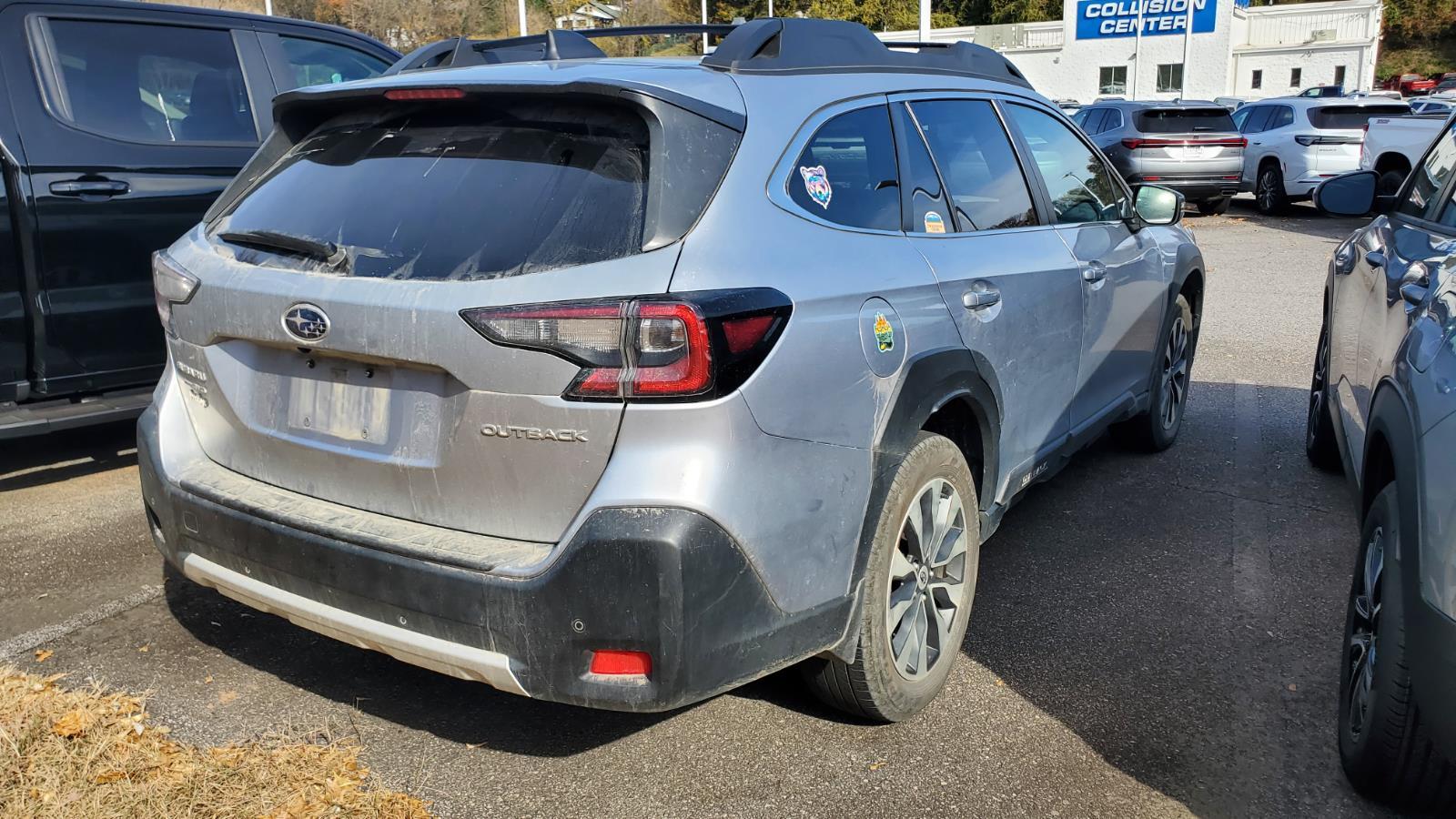 2023 Subaru Outback Limited photo 4