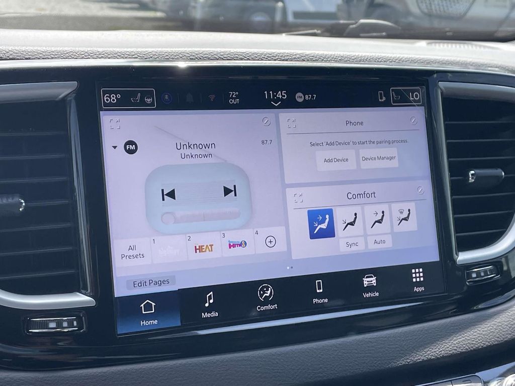 2025 Chrysler Voyager LX photo 35