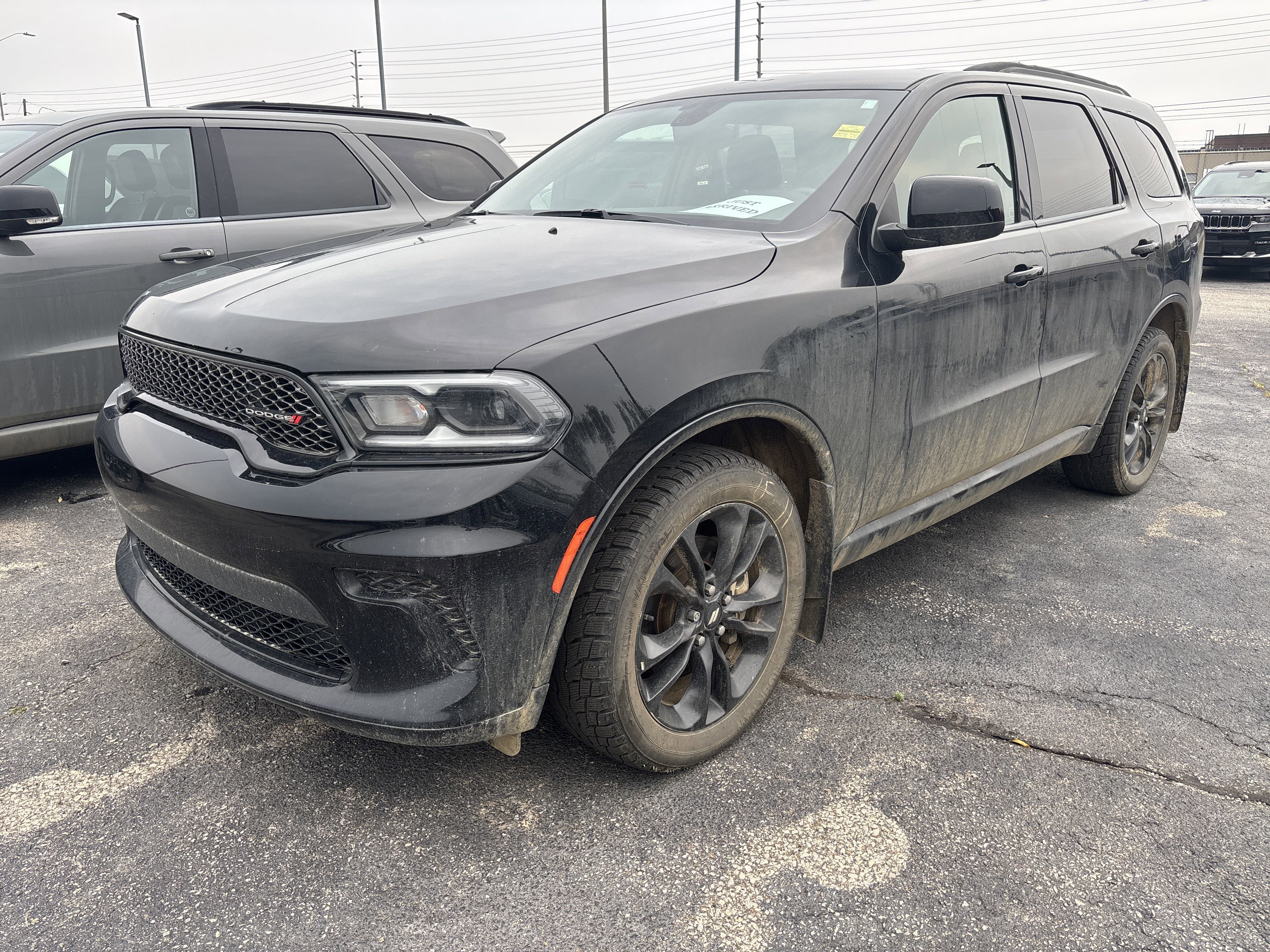 Used 2024 Black Dodge SXT image 1