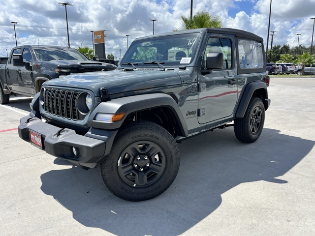 2025 Jeep Wrangler Sport photo 3