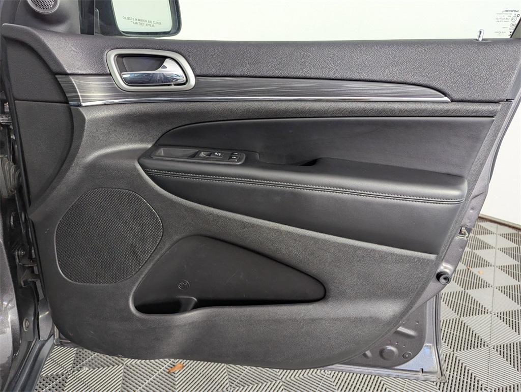 2019 Jeep Grand Cherokee Limited photo 30