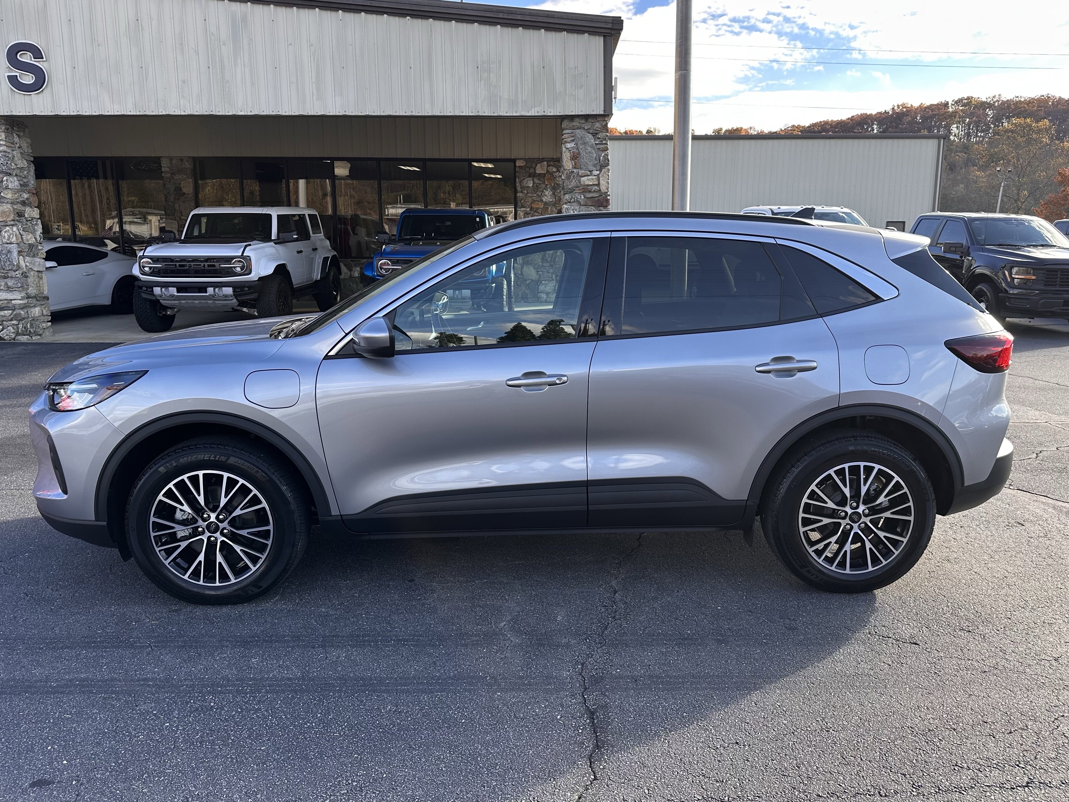 2024 Ford Escape PHEV's photo