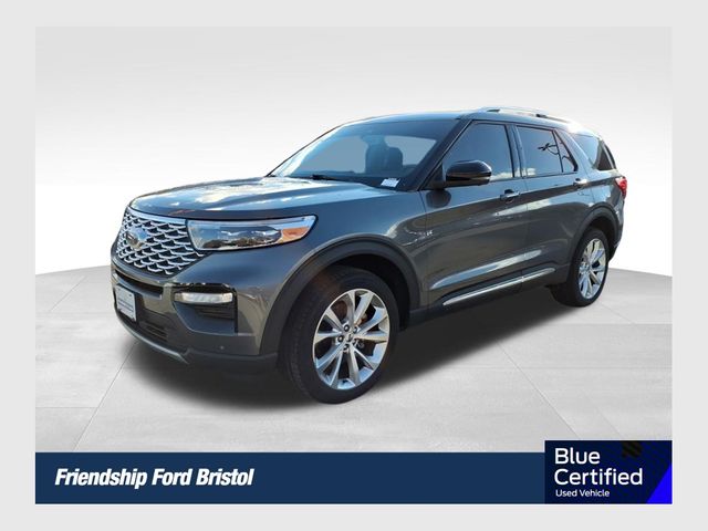 2022 Ford Explorer Platinum's photo