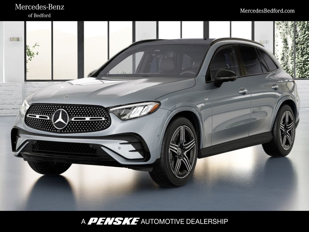 2026 Mercedes-Benz GLC Base's photo