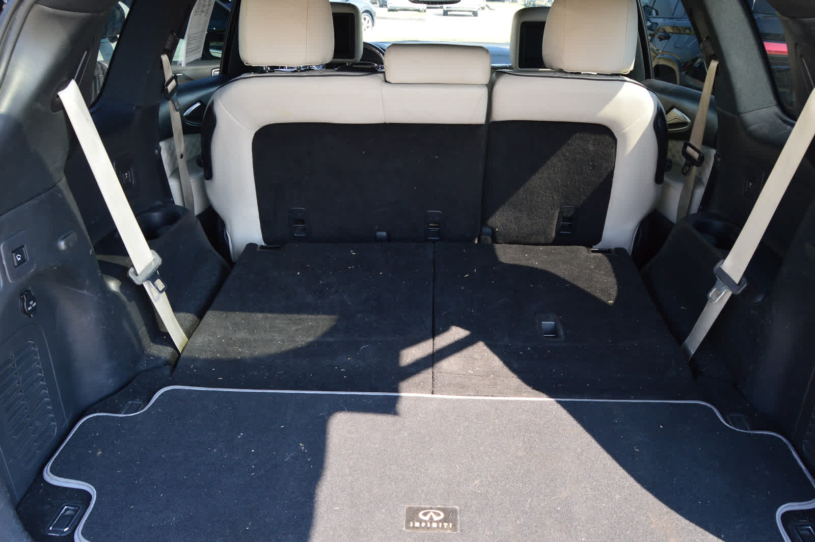 2019 Infiniti QX60 Luxe photo 21