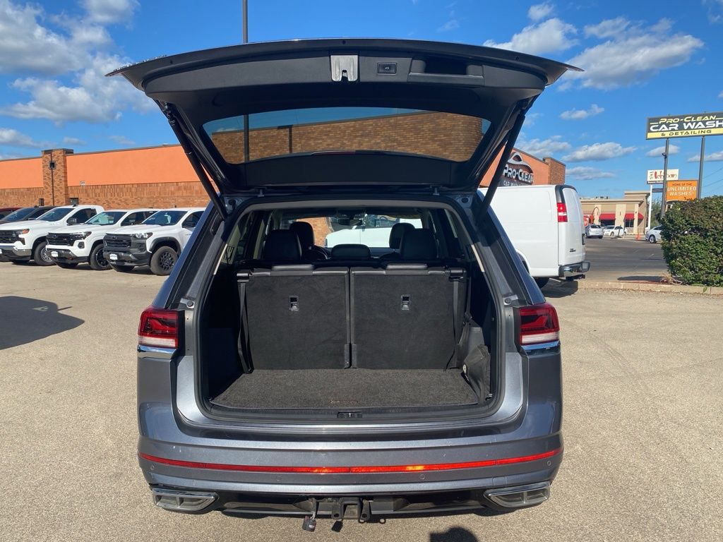 2021 Volkswagen Atlas V6 SE Technology R-Line photo 14