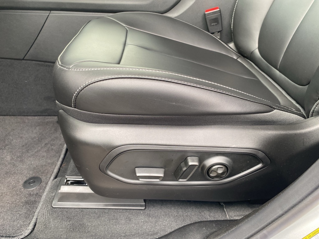 2025 Jeep Grand Cherokee Limited photo 19