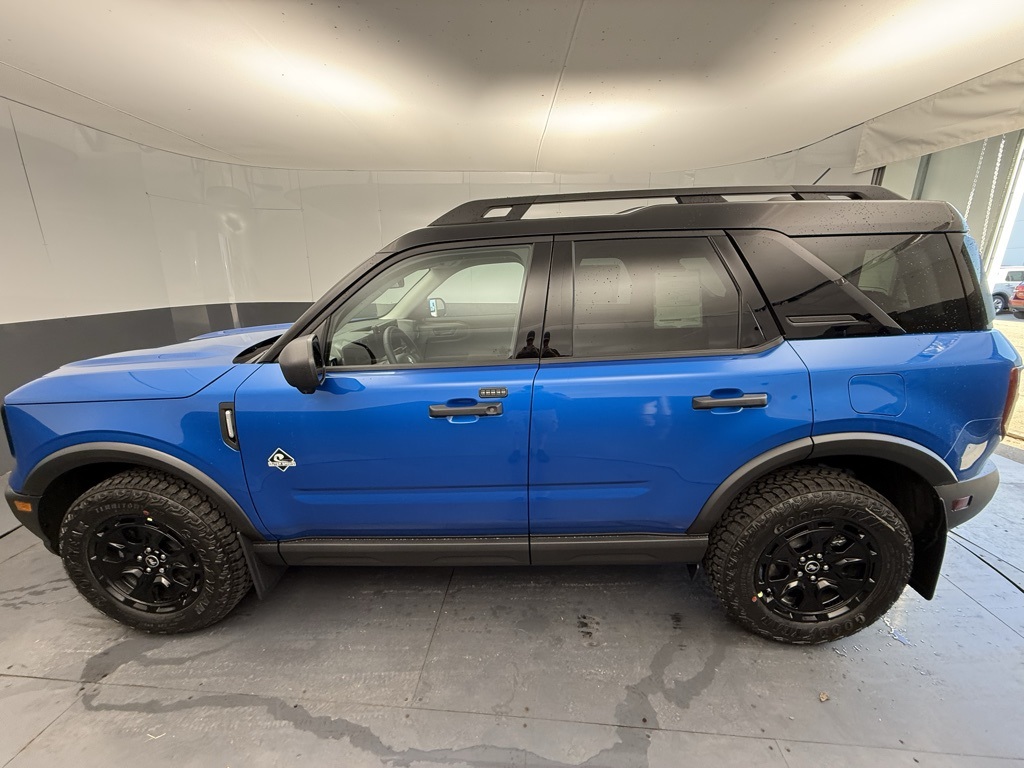 2025 Ford Bronco Sport Outer Banks photo 4