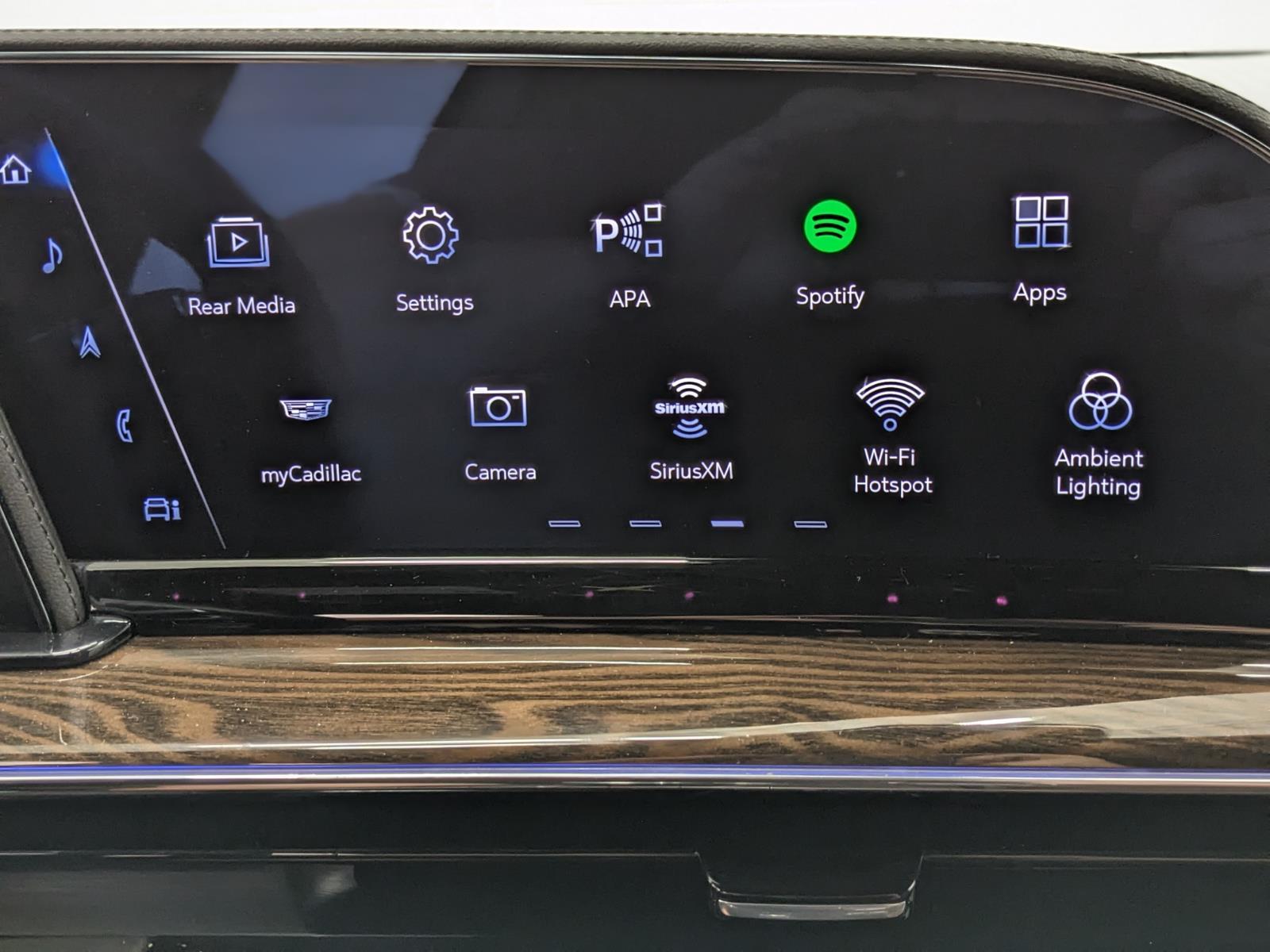 2024 Cadillac Escalade Sport Platinum photo 32