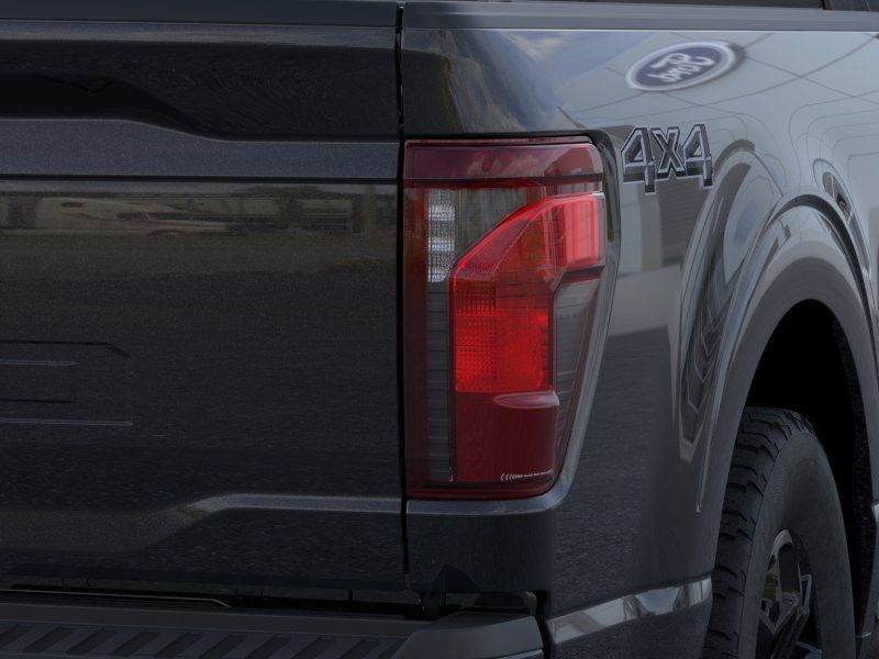 2025 Ford F-150 STX photo 4