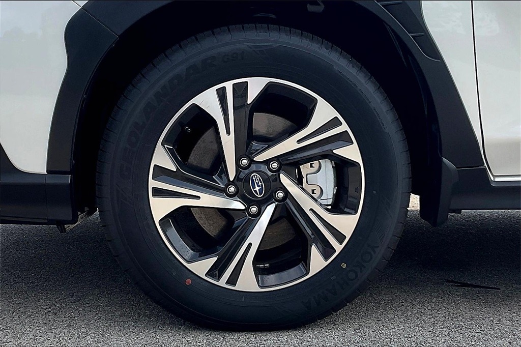 2025 Subaru Crosstrek Premium photo 10