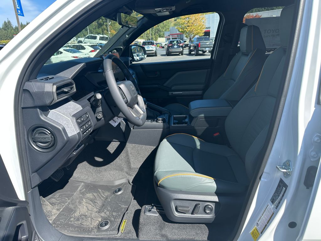 2025 Toyota 4Runner photo 9