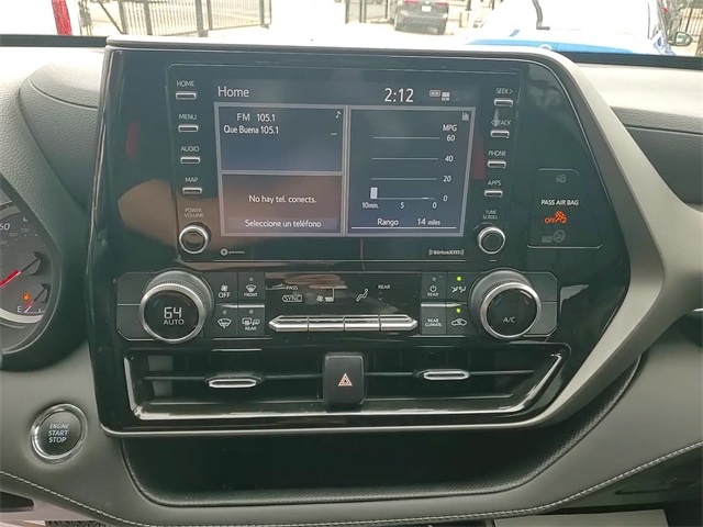 2022 Toyota Highlander L photo 17