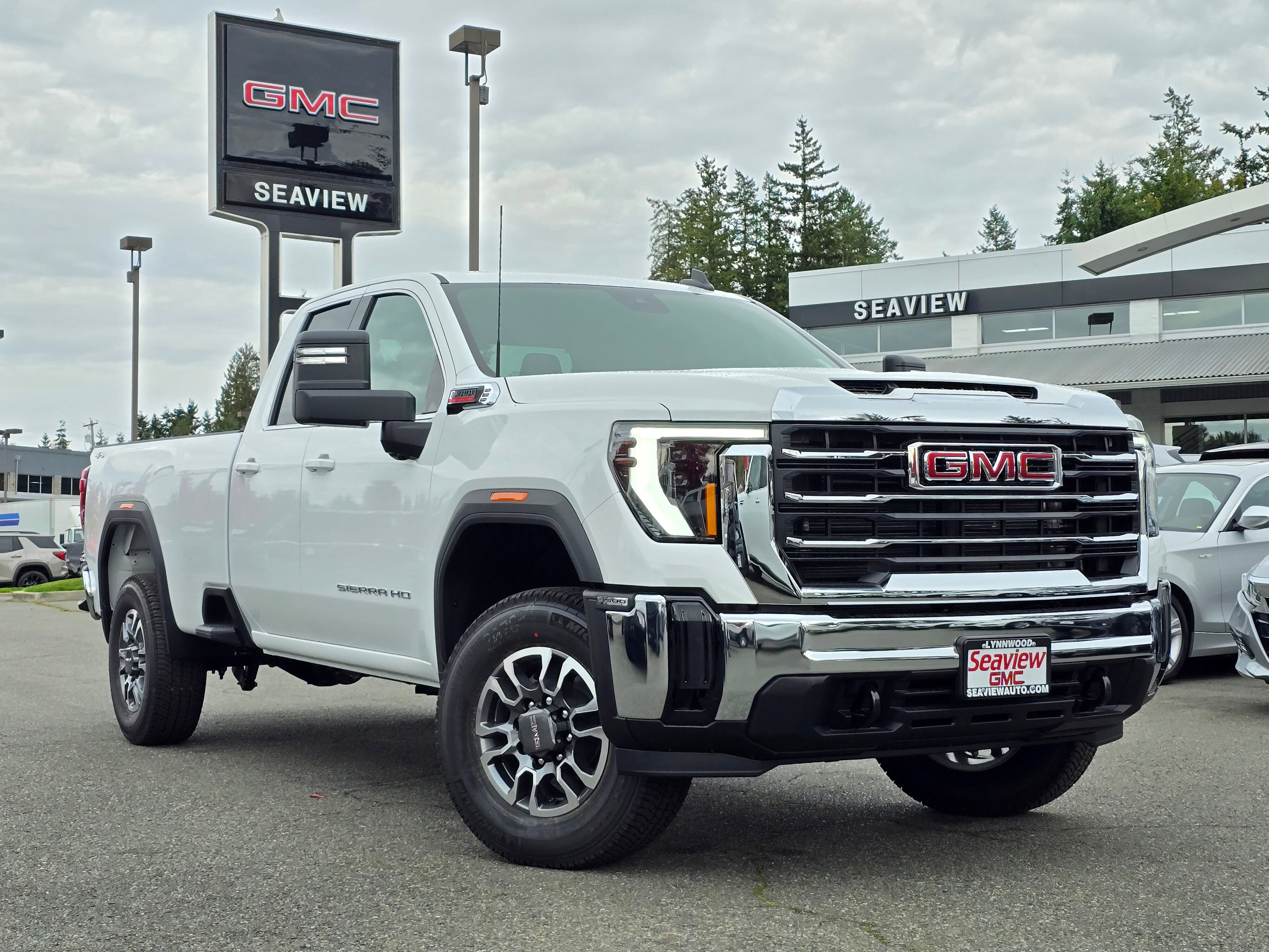 2026 GMC Sierra 3500HD SLE's photo