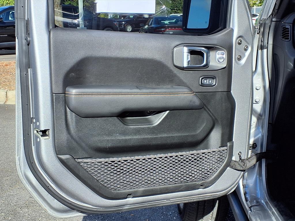 2021 Jeep Wrangler Unlimited Sahara High Altitude photo 4