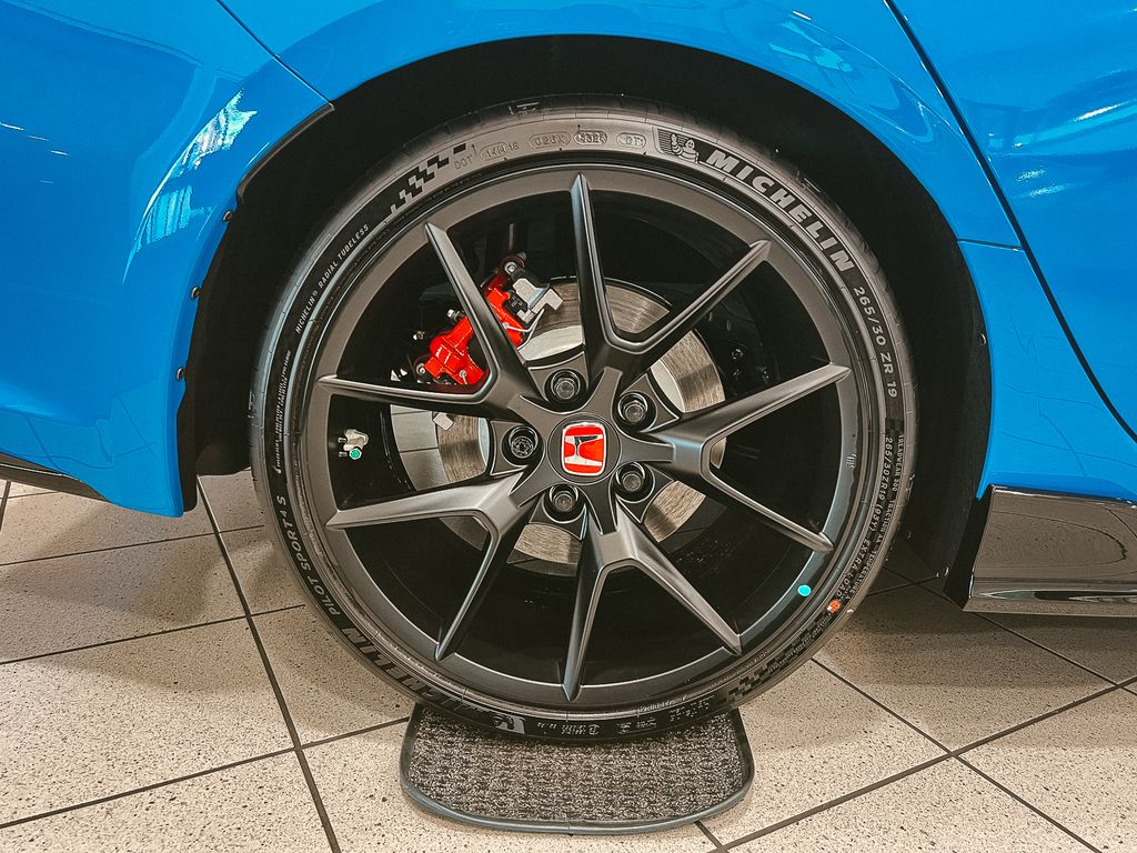 2025 Honda Civic Type R photo 4