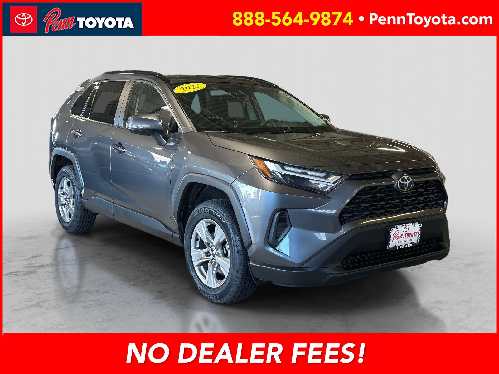 2022 Toyota RAV4 XLE's photo