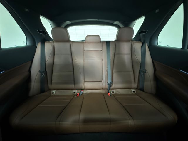 2026 Mercedes Benz GLE 350 photo 3