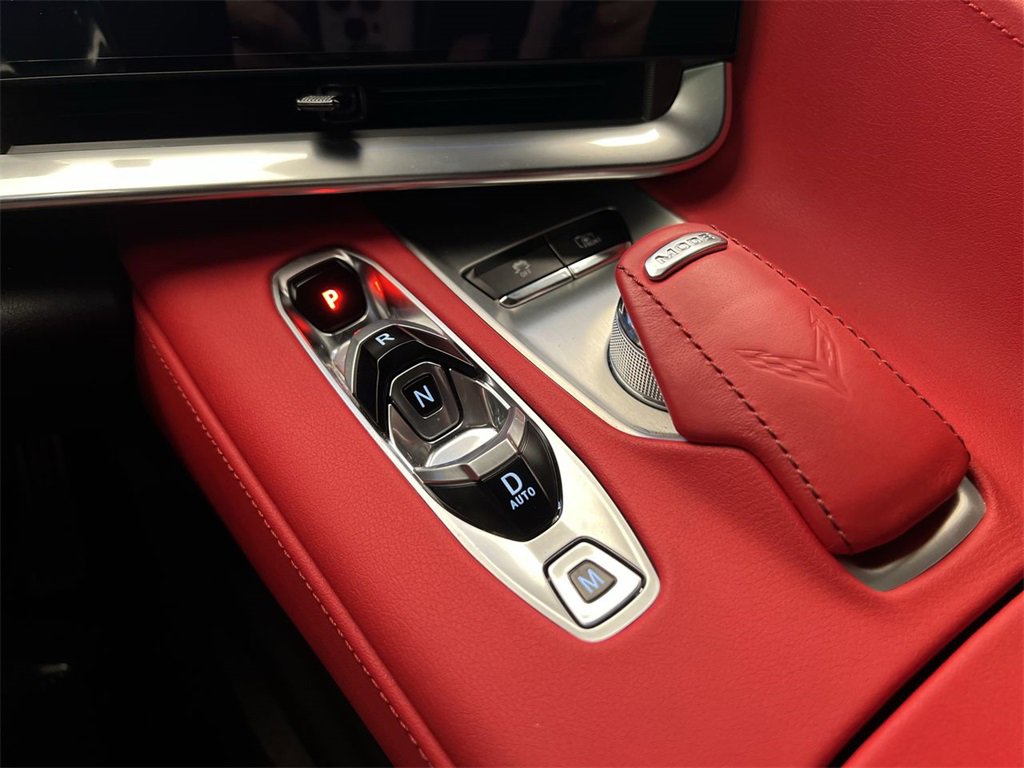 2024 Chevrolet Corvette Stingray 2LT photo 18