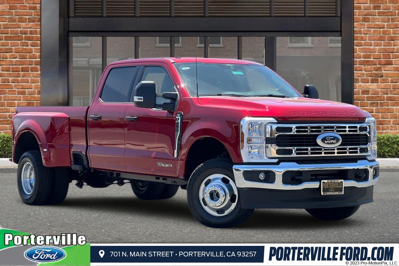 2025 Ford F-350 Super Duty XLT's photo