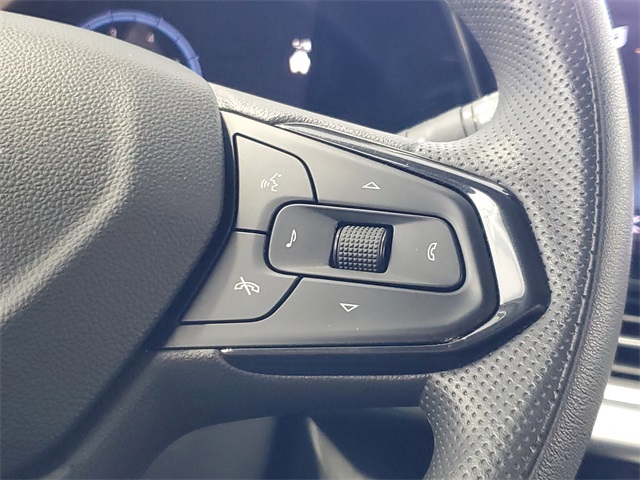 2024 Chevrolet Trax LT photo 13