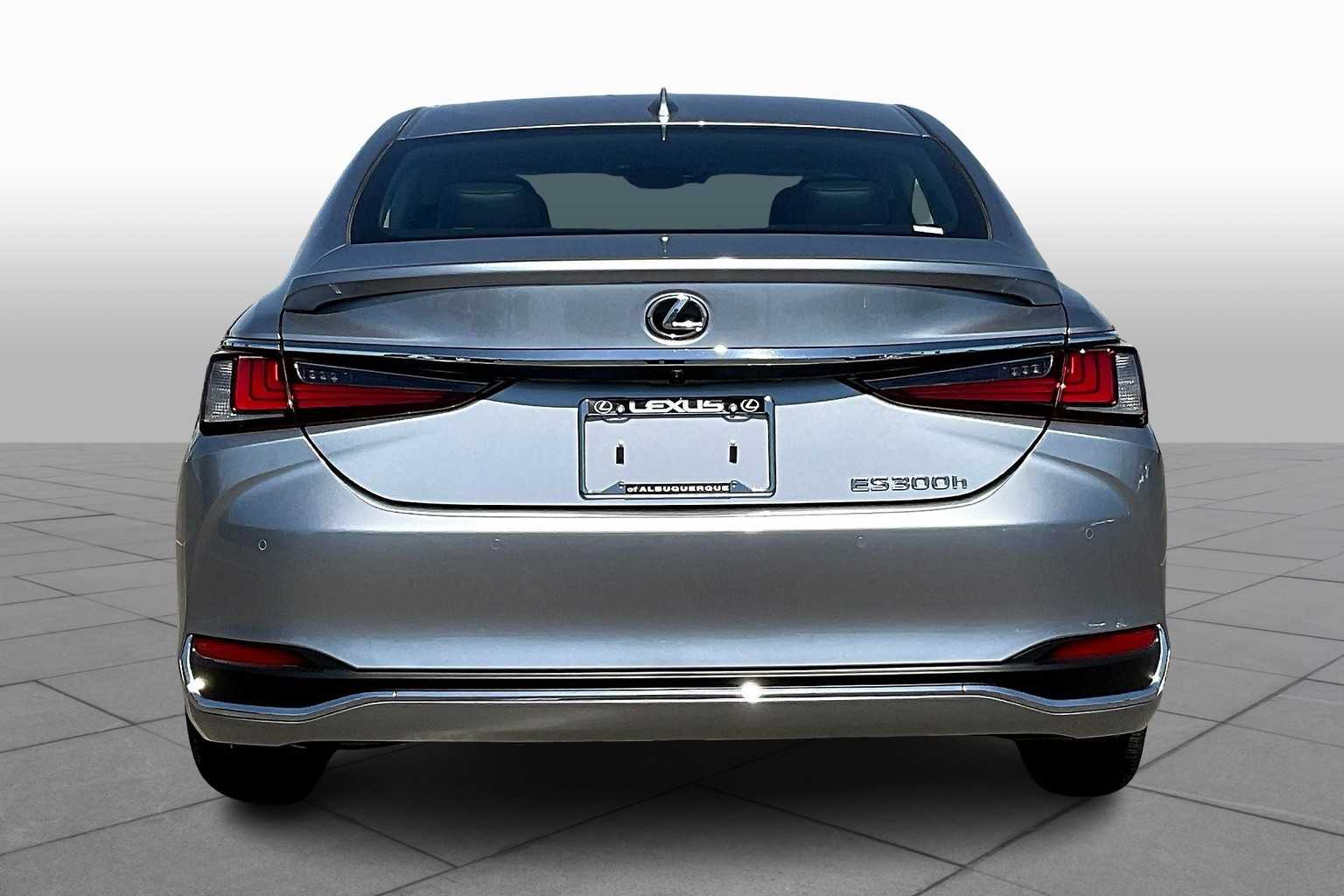 2025 Lexus ES Premium photo 4