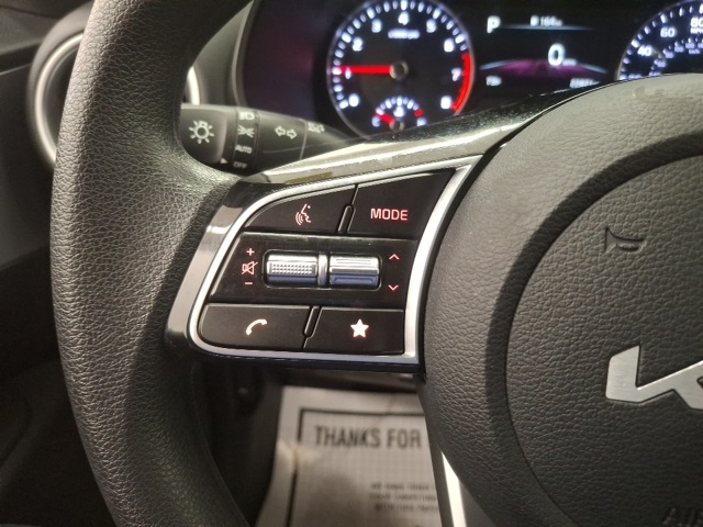 2022 Kia Forte LXS photo 14