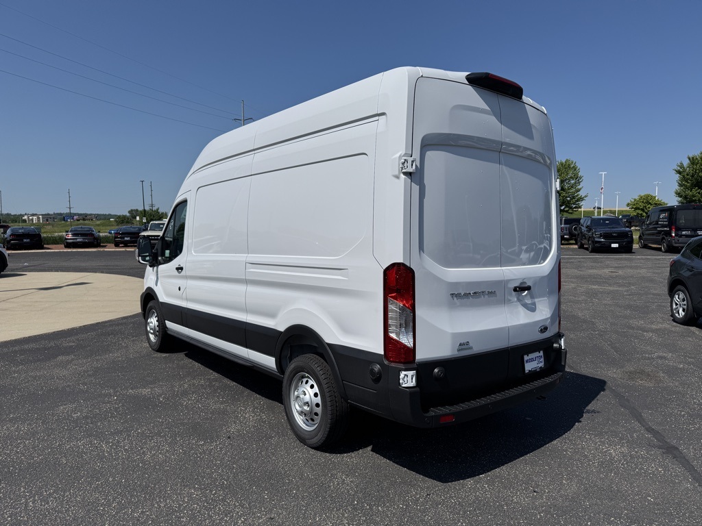 2025 Ford Transit photo 7