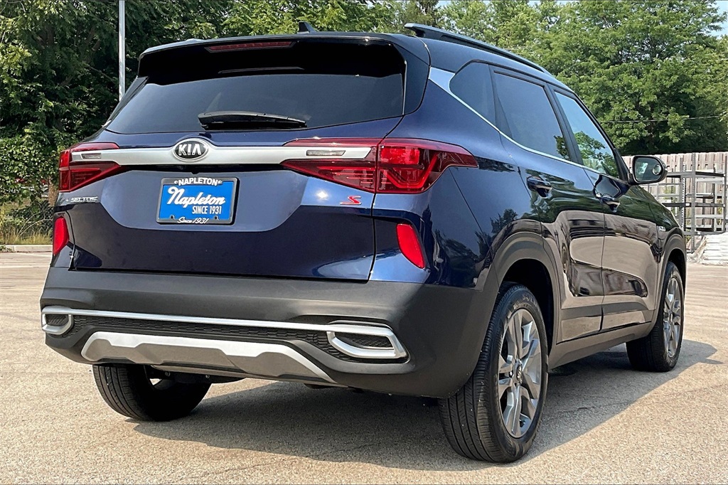 2021 Kia Seltos S photo 10