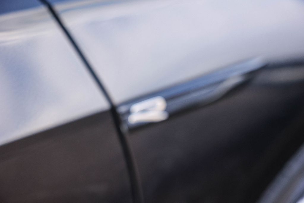 2024 Volkswagen Golf R photo 4