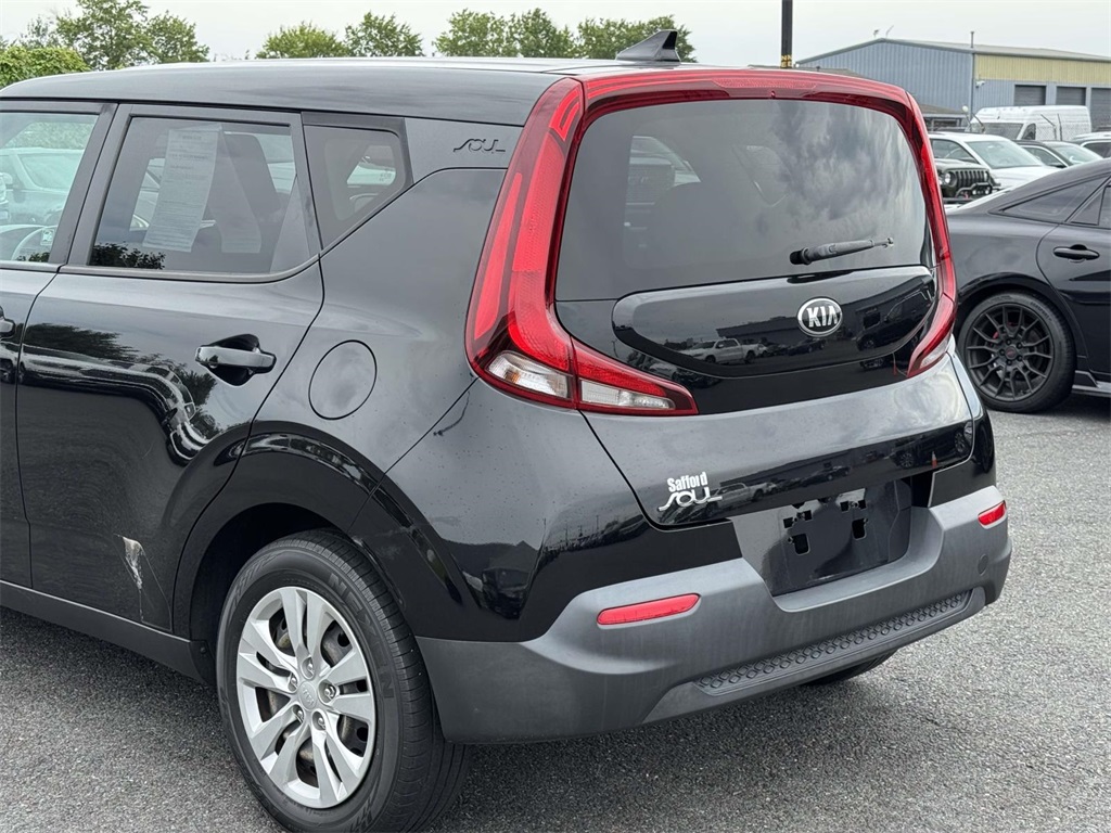 2021 Kia Soul LX photo 9